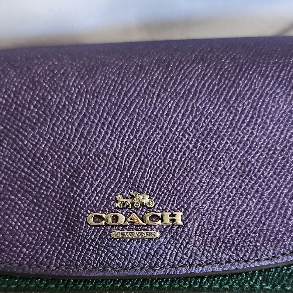 Coach Tri-Color Women's Wallet - Picture 2 of 10
